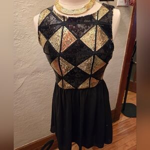 Vintage Y2K Sequin Party Dress – Black & Gold Geometric